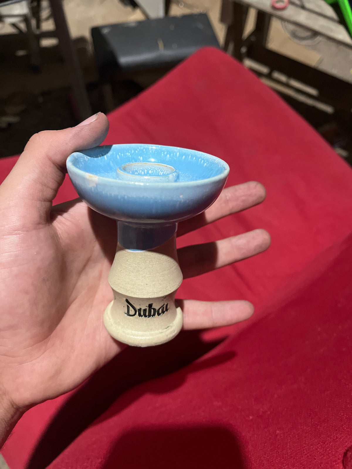 Bowl de hookah cerâmico azul com base bege gravada com dubai do modelo rosh dubai cor azul