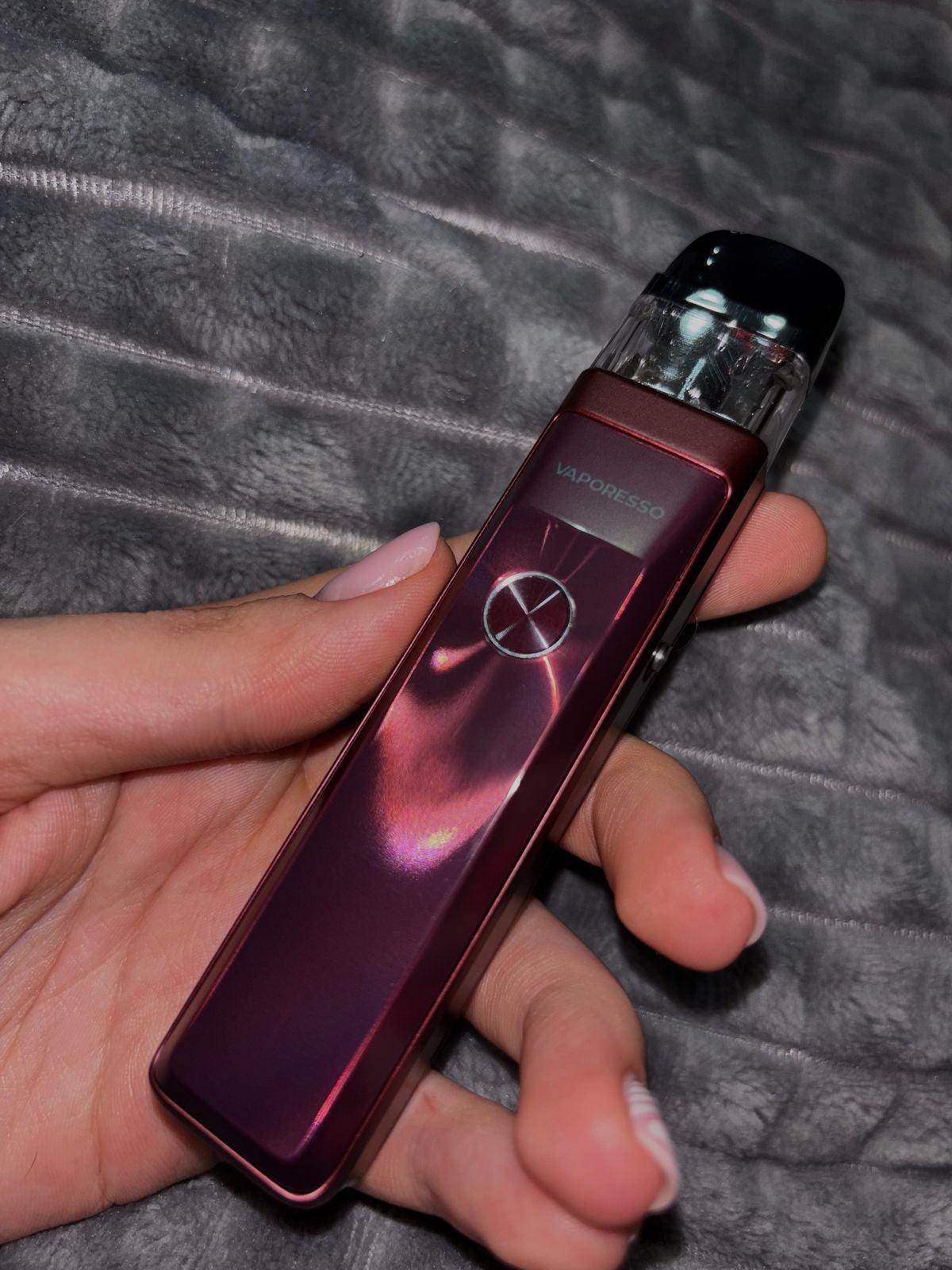 Vaporesso xros pro pod device sleek gradient purple and pink with glossy finish for vaping